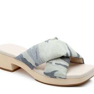 Sanctuary Lively Camo Print Block Heel Cross Strap Slides